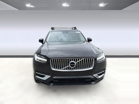 Certified 2023 Volvo XC90 B6 Plus w/ Protection Package Premier AWD/4WD image 6