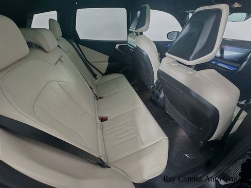 Used 2025 BMW X3 xDrive30i w/ Premium Package image 27