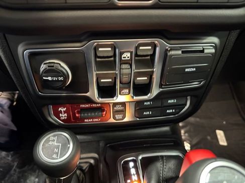 New 2026 Jeep Wrangler Unlimited Rubicon w/ Safety Group AWD/4WD image 16