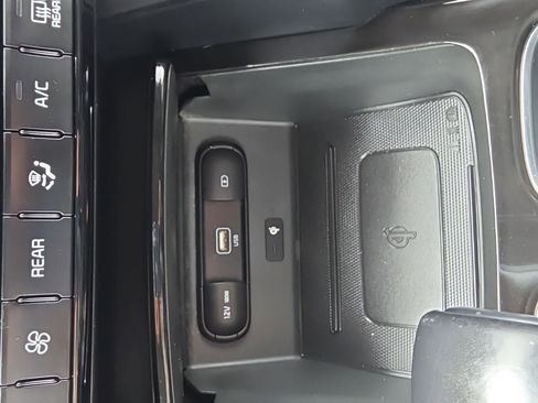 Used 2020 Kia Telluride EX w/ EX Premium Package AWD/4WD image 24