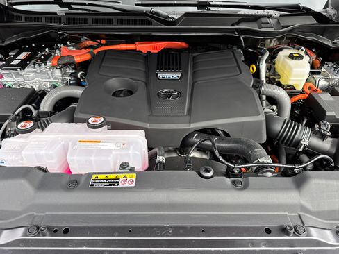 New 2026 Toyota Tundra Platinum image 8