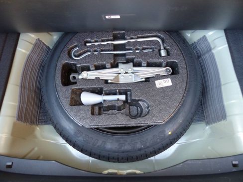 Used 2025 Honda Civic Sport image 26