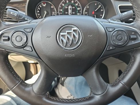 Used 2018 Buick LaCrosse Essence FWD image 25