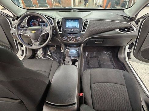 Used 2016 Chevrolet Malibu LS image 9