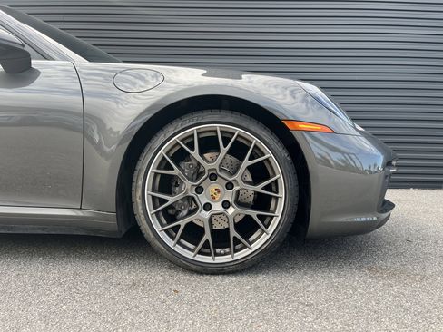 Certified 2022 Porsche 911 Carrera image 11