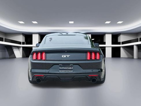 Used 2015 Ford Mustang GT Premium w/ Equipment Group 401A RWD image 4