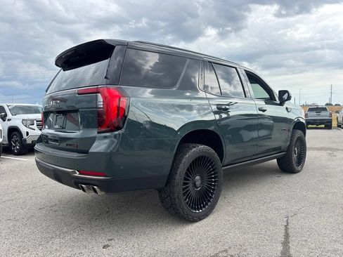 Used 2026 GMC Yukon AT4 Ultimate w/ LPO, Illumination Package AWD/4WD image 7