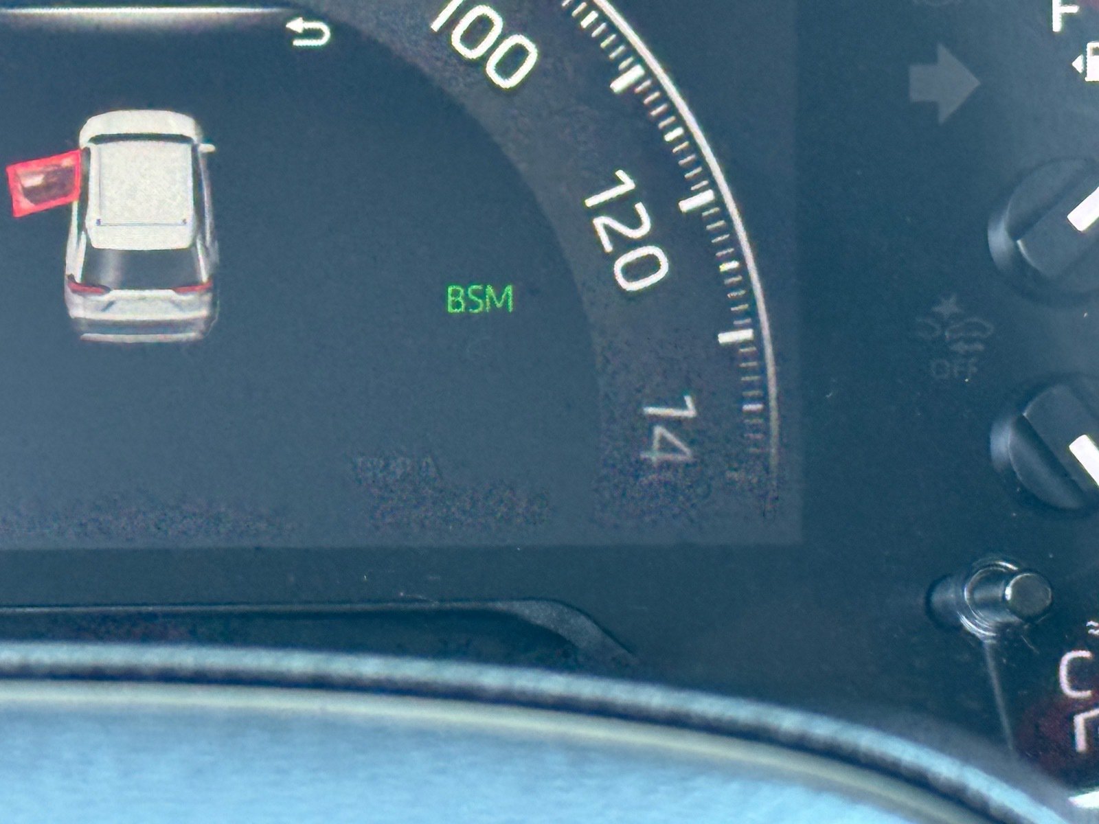 Used 2025 Toyota RAV4 XLE AWD/4WD image 20