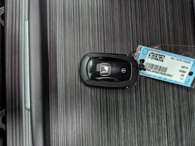 Used 2026 Honda Odyssey Touring image 35