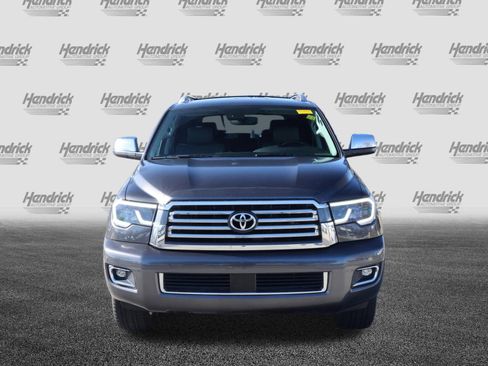 Used 2018 Toyota Sequoia Platinum image 3