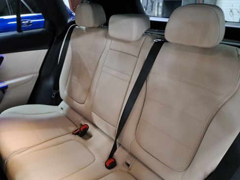 New 2026 Mercedes-Benz GLC 300 4MATIC image 15