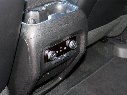 Used 2025 Buick Enclave Preferred image 20