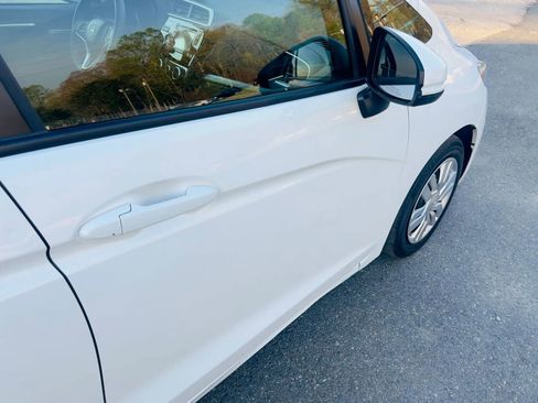 Used 2015 Honda Fit LX image 4