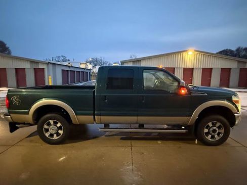 Used 2011 Ford F250 Lariat w/ Chrome Pkg image 7