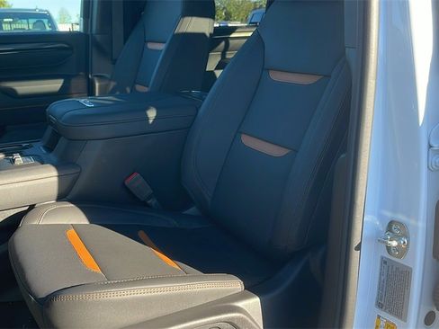 New 2026 GMC Sierra 3500 AT4 w/ AT4 Premium Plus Package image 10