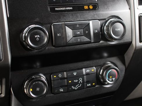 Used 2018 Ford F350 XLT image 27