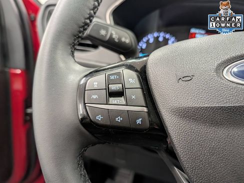 Used 2022 Ford Escape SE w/ SE Sport Appearance Package AWD/4WD image 17