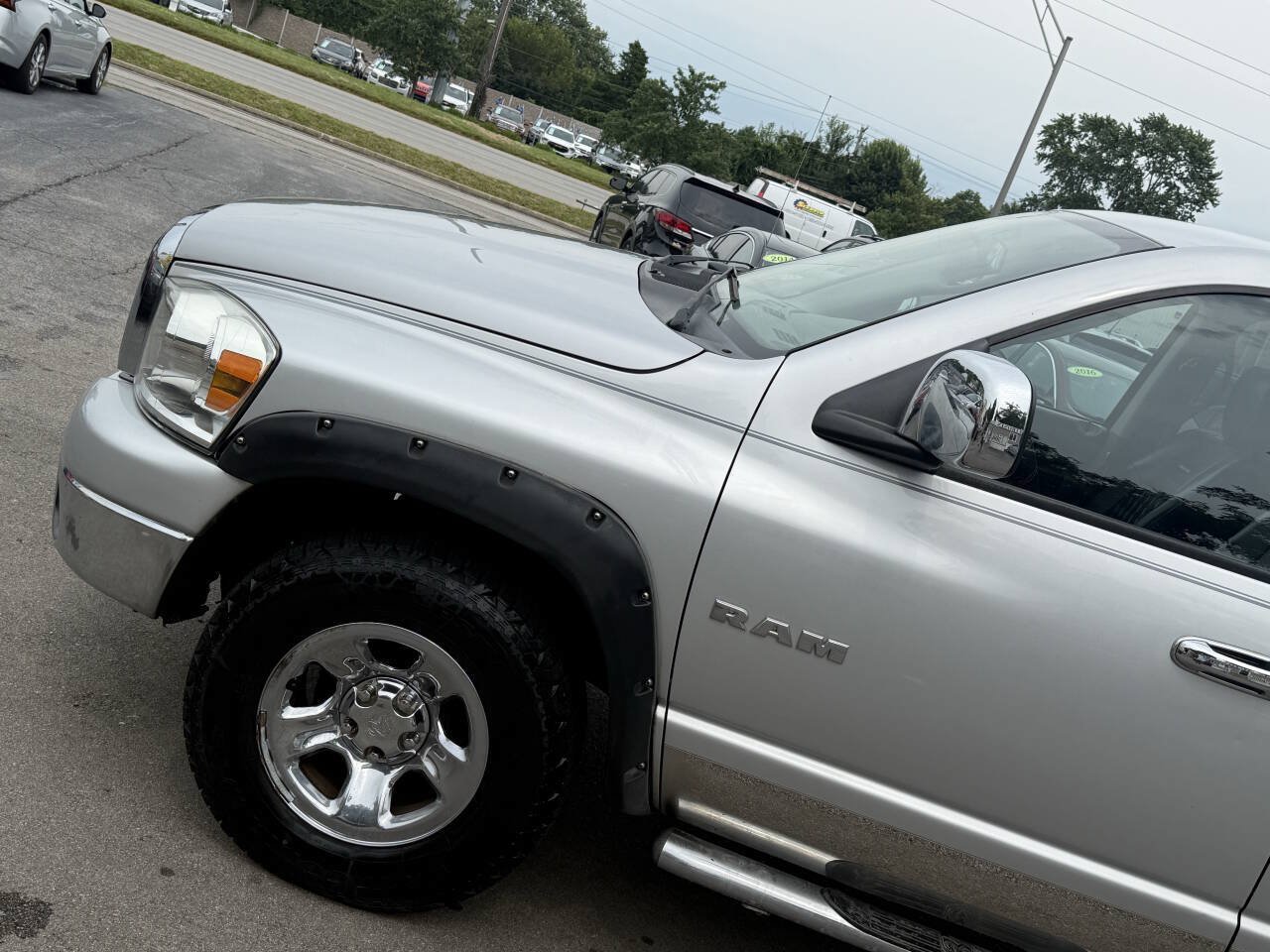 Used 2008 Dodge Ram 1500 Truck SLT w/ Popular Equipment Group AWD/4WD image 2