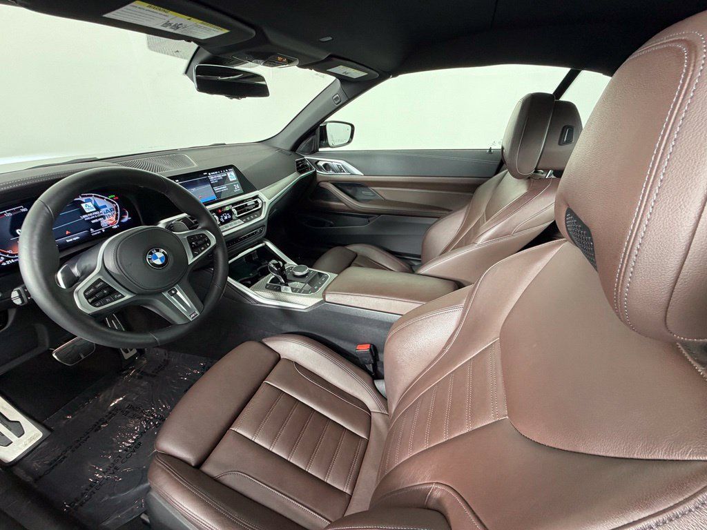 Used 2022 BMW 430i xDrive Convertible w/ M Sport Package AWD/4WD image 4