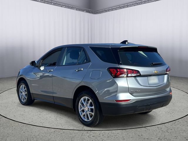 Used 2024 Chevrolet Equinox LS FWD image 7
