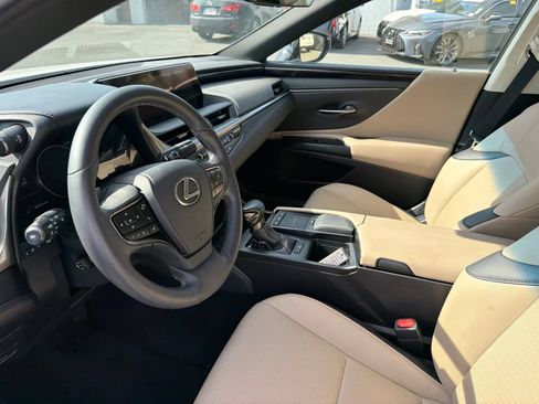 Used 2021 Lexus ES 350 w/ Premium Package FWD image 5