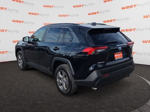 Used 2023 Toyota RAV4 XLE w/ Convenience Package AWD/4WD image 3