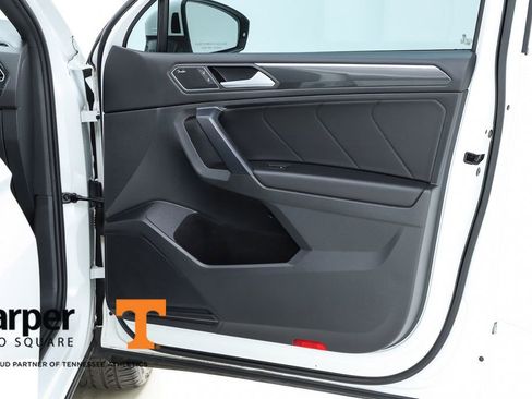 Used 2021 Volkswagen Tiguan SEL Premium R-Line image 32