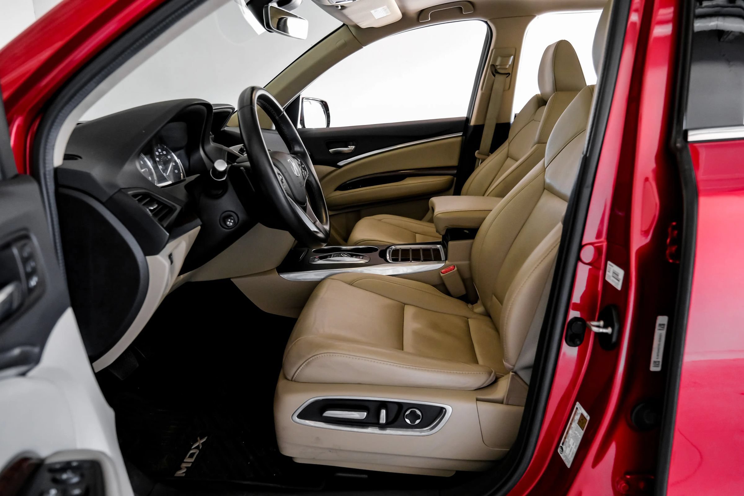 Used 2019 Acura MDX SH-AWD image 4