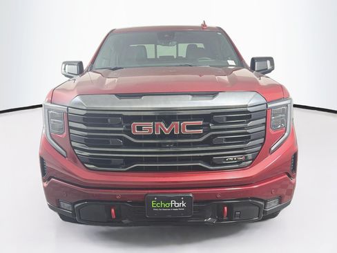 Used 2024 GMC Sierra 1500 AT4 w/ Technology Package AWD/4WD image 2