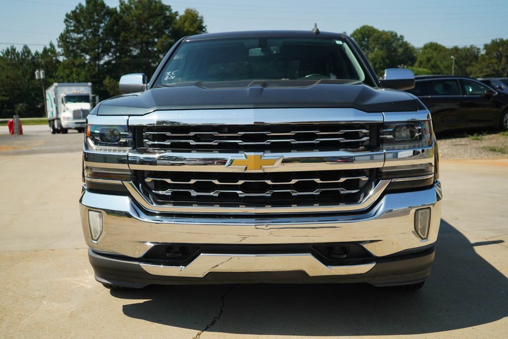 Used 2017 Chevrolet Silverado 1500 LTZ w/ Sport Package AWD/4WD image 16