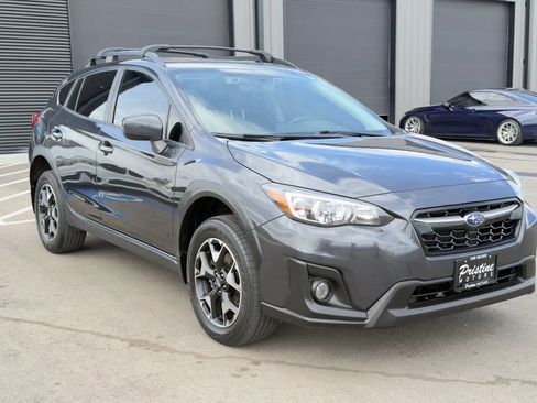Used 2019 Subaru Crosstrek 2.0i Premium w/ Eyesight System AWD/4WD image 2