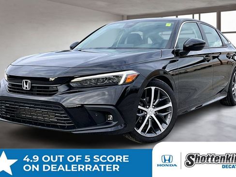 Used 2024 Honda Civic Touring image 1