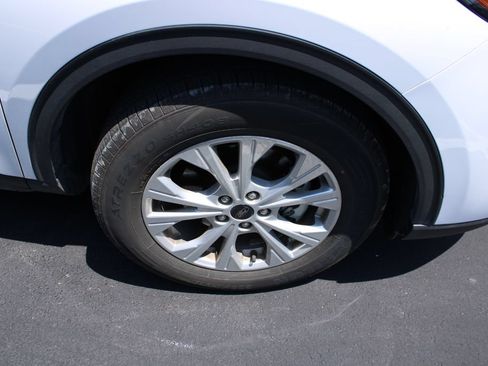Used 2025 Ford Escape Active FWD image 3