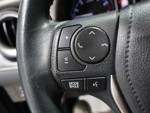 Used 2016 Toyota RAV4 XLE image 32