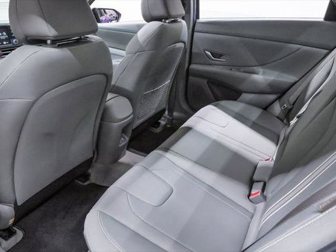 New 2026 Hyundai Elantra SEL Sport Premium FWD image 11