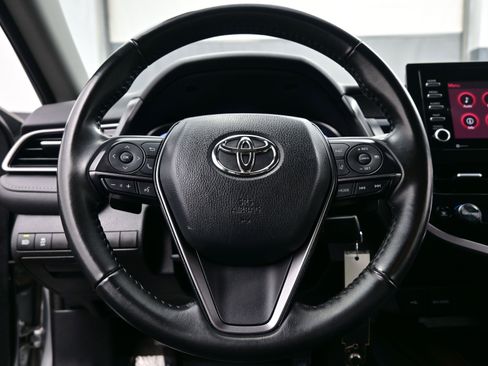 Used 2023 Toyota Camry SE image 22