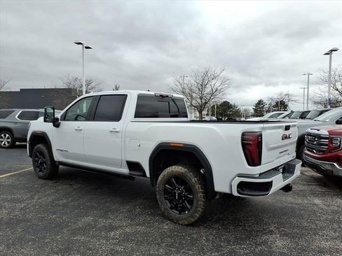 New 2026 GMC Sierra 2500 AT4 w/ AT4 Premium Plus Package image 9