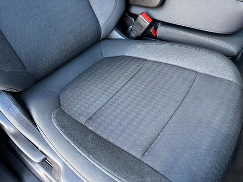 Used 2022 GMC Sierra 2500 SLE w/ SLE Convenience Package image 36