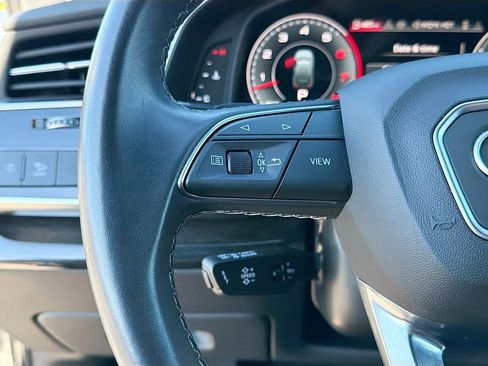 Used 2025 Audi Q7 Premium Plus image 37