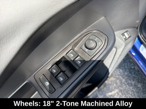 Used 2023 Volkswagen Taos SE FWD image 13