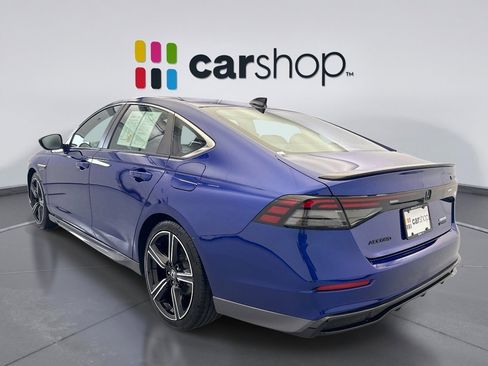 Used 2023 Honda Accord Sport image 3