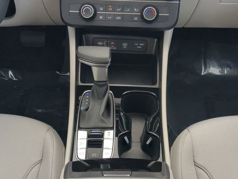 New 2025 Hyundai Tucson SE FWD image 19