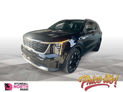 Used 2024 Kia Sorento EX w/ Panoramic Sunroof Package FWD image 1