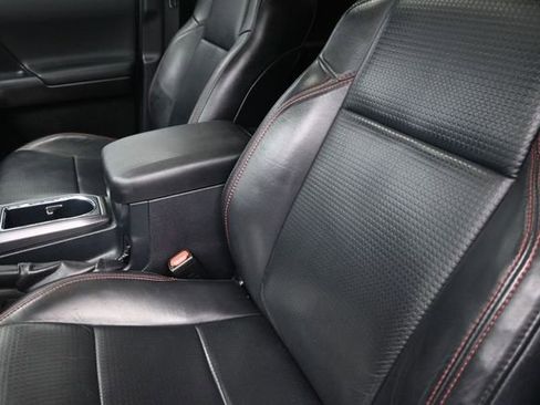 Used 2019 Toyota Tacoma TRD Pro AWD/4WD image 17