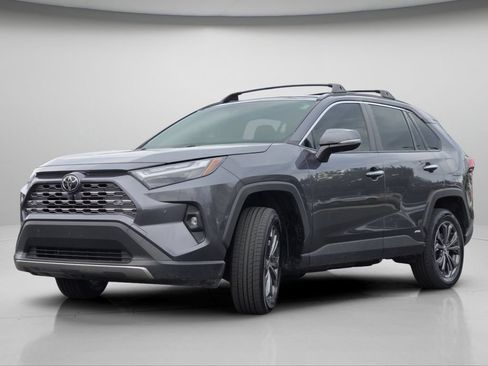 Certified 2025 Toyota RAV4 Limited w/ Advanced Technology Package AWD/4WD image 25