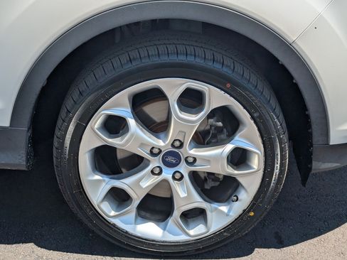 Used 2014 Ford Escape Titanium AWD/4WD image 8