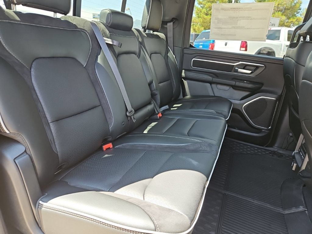 New 2026 RAM 1500 Laramie w/ Sport Appearance Package AWD/4WD image 28
