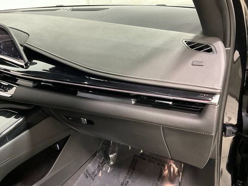 Used 2024 Cadillac Escalade Sport w/ LPO, ONYX Package AWD/4WD image 17