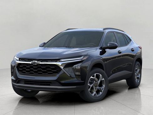New 2025 Chevrolet Trax LT w/ Driver Confidence Package image 6