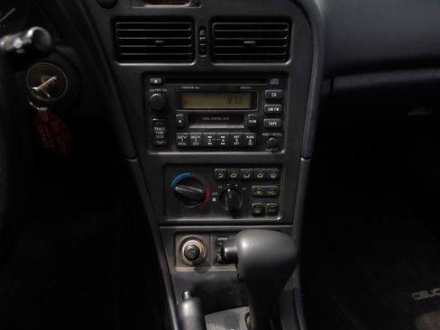 Used 1999 Toyota Celica GT w/ Upgrade Value Pkg FWD image 7